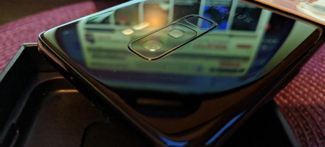 Mobicast 209: Podcast/Videocast săptămânal despre lansarea lui Samsung Galaxy S9 în România, Galaxy S9+ în teste, viteze 4G+ Orange, picaj Telekom