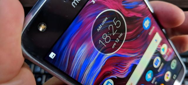 Motorola Moto X4: Conectivitate la nivel înalt, mai ales pe WiFi