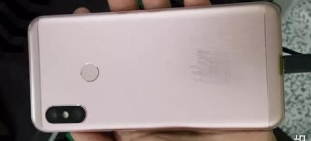 Xiaomi Redmi 6 se afișează în fotografii reale; Ar debuta pe data de 12 iunie
