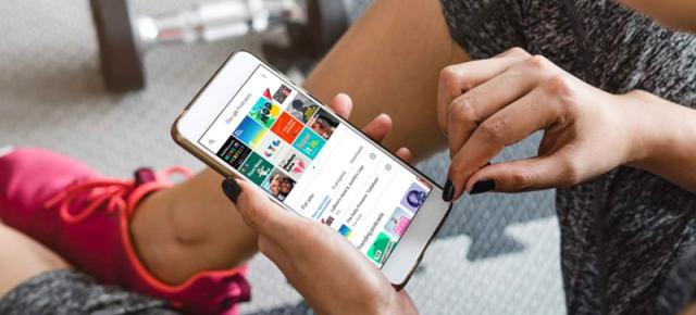 Aplicaţia Google Podcasts devine oficială, o puteţi descărca din Play Store acum
