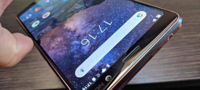 Nokia 7 Plus: Conectivitate cu microfoane vedetă, WiFi şi 4G rapid