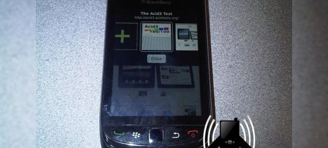 Noul BlackBerry Bold 9800 (Slider) fotografiat live; ruleaza noul browser WebKit
