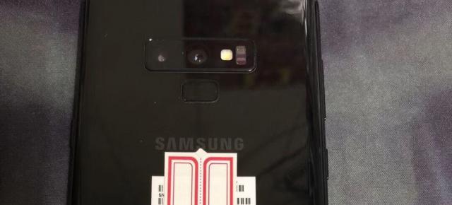 Samsung Galaxy Note 9 apare în fotografii cu noul setup de cameră la vedere; Bonus: randare Evan Blass!