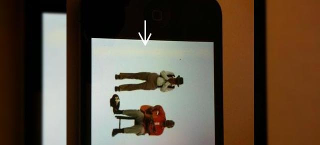 Unele modele iPhone 4 prezinta dungi galbene sau pete pe ecran