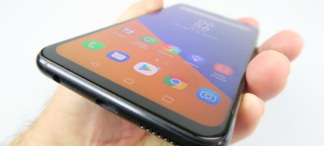ASUS ZenFone 5z: Baterie care se încarcă văzând cu ochii