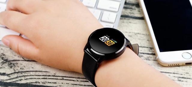 Reduceri de zeci de euro la ceasuri inteligente la Cafago.ro; Iată cum puteţi obţine ceasuri cu senzor puls, GPS, ecran OLED 