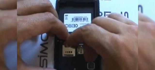 Samsung Galaxy S devine telefon dual SIM prin intermediul unui adaptor (Video)