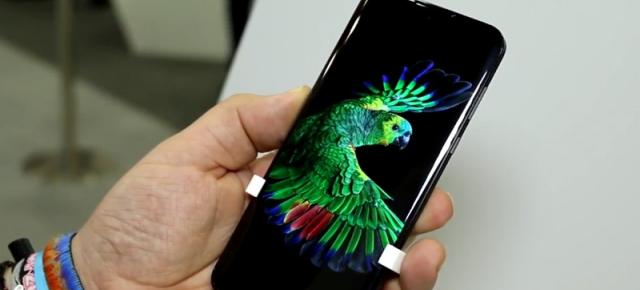 Sharp 801SH este un telefon flagship cu panou OLED şi breton, apărut în culisele IFA 2018 (Video)