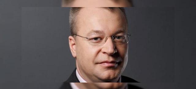 Pestele de la cap se... Nokia angajeaza un nou manager, pe cand si un guru?