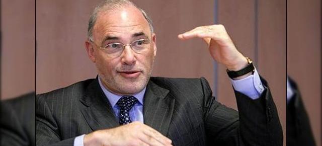 CEO-ul "Farmacist" HP criticat dur de Oracle; Se prefigureaza un nou duel al companiilor mari?