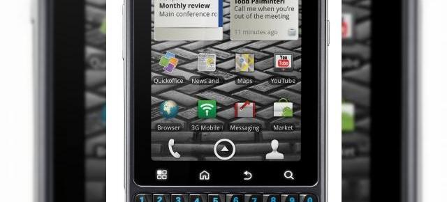 Motorola Droid Pro, alternativă la BlackBerry, la preț de 180 de dolari