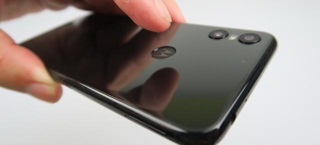 Motorola One: Hardware în linie cu Xiaomi Mi A1, nu multe extra-uri