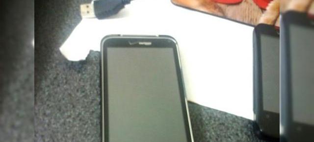 Încă un telefon HTC cu ecran de mari dimensiuni ajunge pe Internet