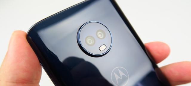 Motorola Moto G6 Plus este actualizat la Android 9.0 Pie; Iată detalii