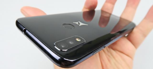 Allview Soul X5 Mini: Camera se comportă satisfăcător la culori, e la nivel mediu privind captura foto