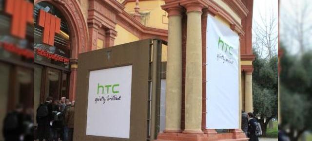 Conferinta de presa HTC la MWC 2011: prezentarea LIVE a Telefoanelor Facebook si tabletei Flyer