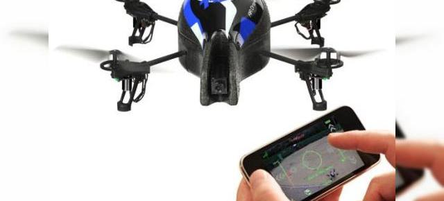 Pilotează un mini elicopter Parrot AR Drone de pe iPhone, iPod Touch sau iPad