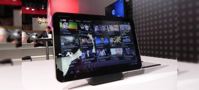 MWC 2011: Motorola Xoom, o tabletă spectaculoasă pe care am putut-o vedea În acțiune la MWC (Video)