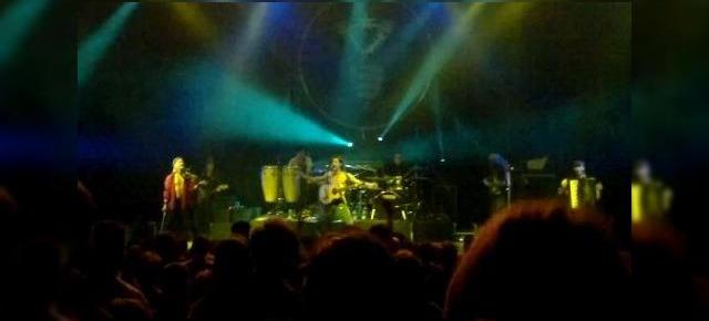 La concert cu Nokia N8! Iată cum filmează camera de 12 megapixeli a telefonului la Gogol Bordello (Video)