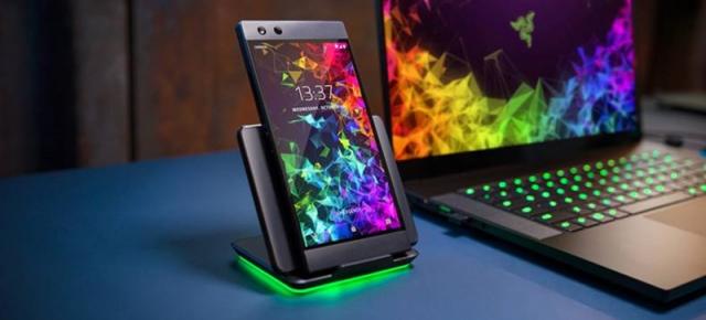 Razer Phone 3 ar putea exista, în ciuda restructurărilor Razer