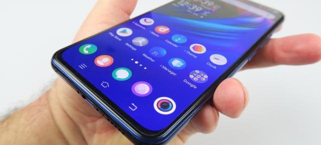 Vivo NEX Dual Display: Acustica a fost dată ca ofrandă display-ului edge to edge