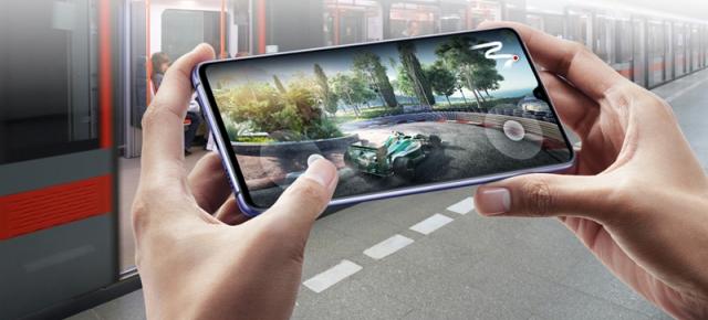 Primele smartphone-uri 5G debutează în Elveția prin intermediul operatorului Sunrise; Rețeaua sa 5G acoperă deja 150 orașe