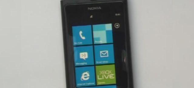 Primul telefon Nokia Windows Phone surprins de camere... un N9 cu Mango!? (Video)