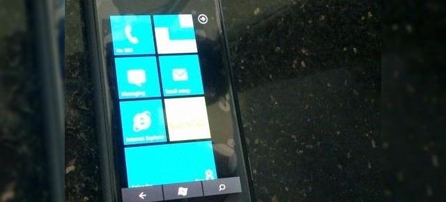 Vin noutățile Windows Phone de la Nokia! Compal livrează primele unități finlandezilor În septembrie!