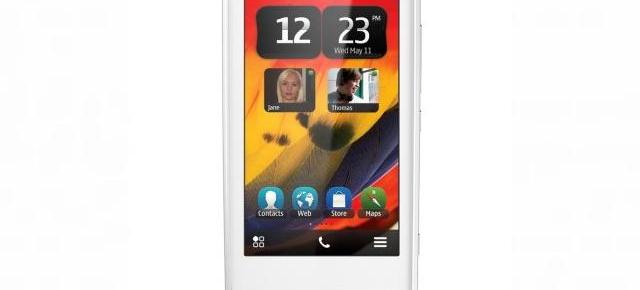 Nokia 700 proaspăt prezentat astăzi, drept cel mai compact smartphone din lume