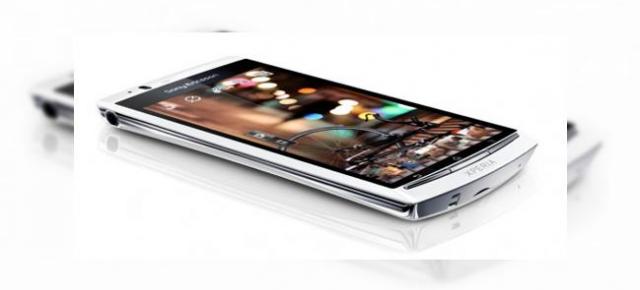 Sony Ericsson Xperia Arc HD, un nou smartphone 720p, dar unul cu tehnologie BRAVIA