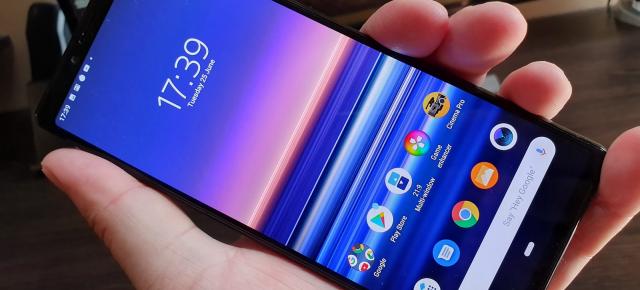 Sony Xperia 1: OS, UI, aplicaţii cu un Xperia UI mai discret, mai apropiat de stock decât îl ştiam