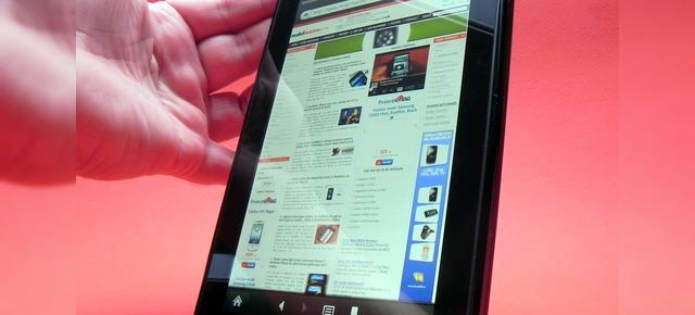 Review Amazon Kindle Fire - hardware modest, experiență fluidă și potențial mare (Video)