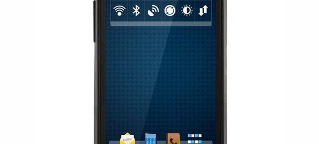 Philips Încă fabrică telefoane! Philips W920, un nou smartphone Android cu design plăcut