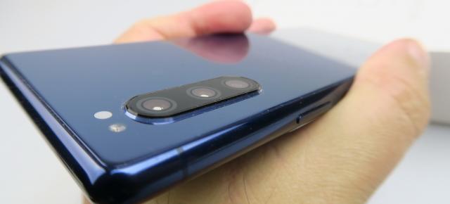 Sony Xperia 5: Hardware cu adevărat de Xperia 1 Compact