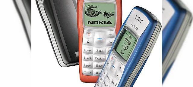știați că: cel mai bine vândut telefon vreodată este Nokia 1100, telefonul cu care puteai "jefui bănci"