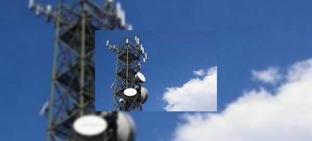 Vodafone și Orange În pericol să-și piardă licențele de funcționare de la 1 ianuarie 2012