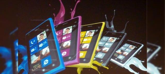 [update] - e vorba de Lumia 900!! - Culori noi - Nokia Lumia 800 pe alb și galben, conform Microsoft Franța