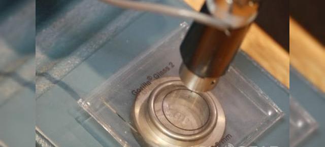 CES 2012: Corning Gorilla Glass 2 - cu 20% mai subțire și mai rezistent la socuri (Video)