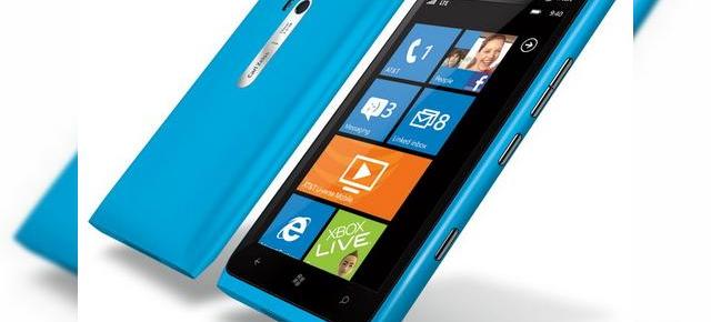 Nokia Lumia 900 cu cameră de 12 megapixeli vine după exclusivitatea prin AT&T