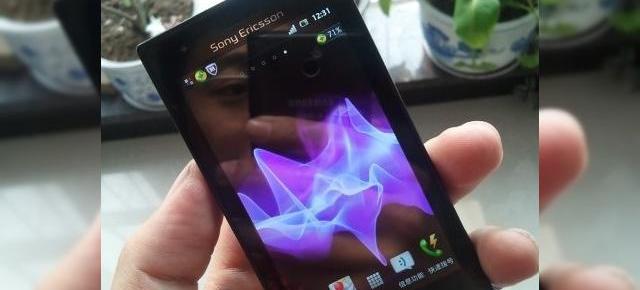 Sony ST25i Kumquat se va numi Xperia U