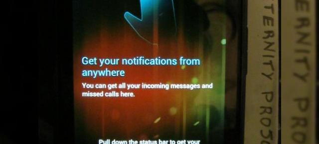 Motorola Droid RAZR primește Android 4.0 Ice Cream Sandwich, software ajuns prematur pe web