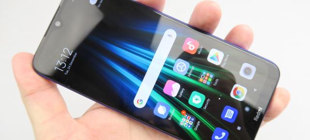 Xiaomi Redmi Note 8T: Design clasic, bine construit, generic