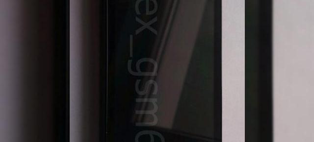 LG Fantasy E740 cu Windows Phone - mai multe imagini pe un site de comerț din România