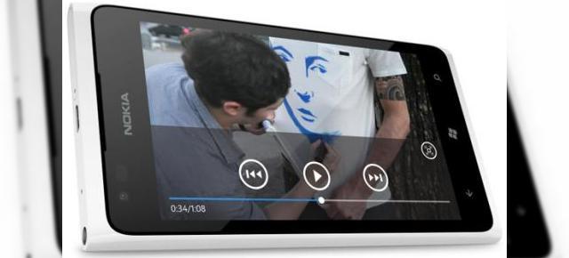 Am aflat noile telefoane Nokia de la MWC 2012: Nokia 808 PureView, Lumia 610, Asha 302, Asha 203, Asha 202 și Încă un model WP