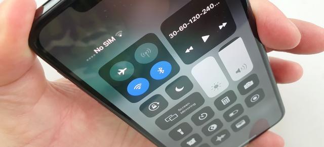Apple iPhone 11 Pro Max: Display foarte luminos, perfect calibrat