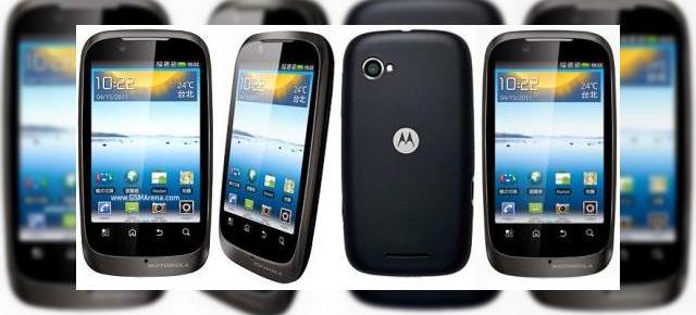 Motorola XT532 - alternativă viabilă pentru cei care vor un telefon Android dual-sim