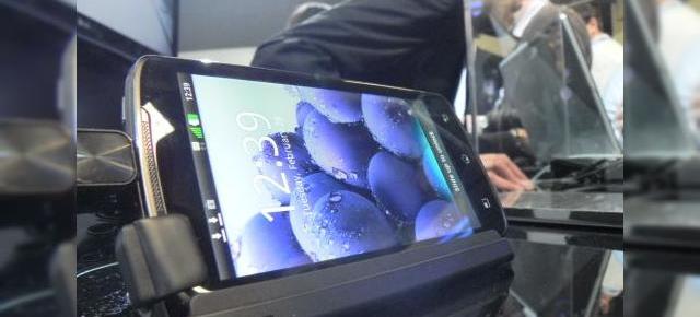 MWC 2012: LG Optimus 4G LTE preview - telefon cu ultra viteza și pentru europeni (Video)