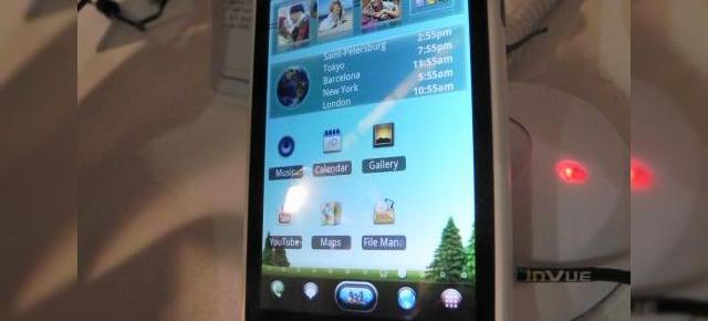 MWC 2012: ViewSonic ViewPhone 4S hands on, telefonul cu interfața 3D, ecran de iPhone 4S (Video)
