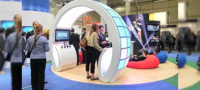 MWC 2012: Standul Nokia din Barcelona, definit de spiriduși, căști glossy, popcorn gratis! (Video)