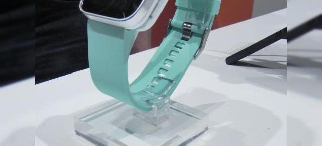 Sony SmartWatch se vinde cu 150 dolari